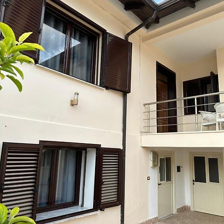 Elby Apartments Берат Экстерьер фото